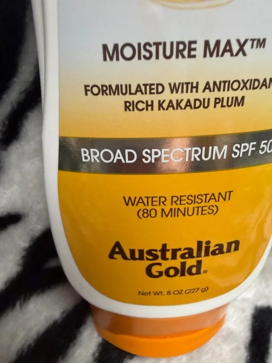 Australian Gold Aloe Infused SPF 50 Lotion Sunscreen - Picture 2 of 4